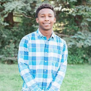 Meet your Posher, Omar